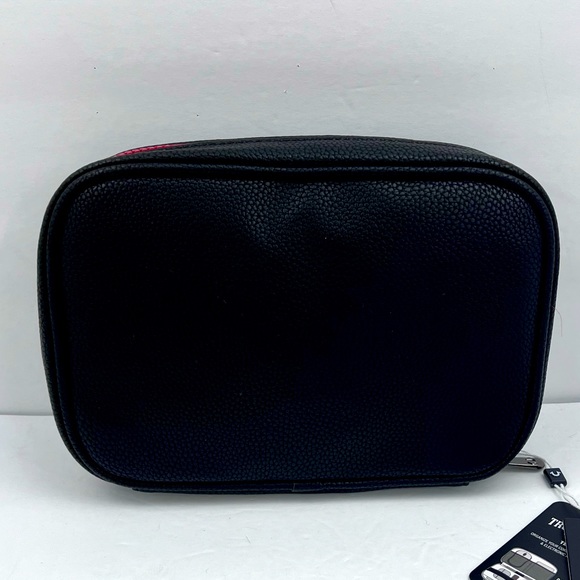 TRUE RELIGION,TECH KIT,ORGANIZE CORDS, CHARGERS & MORE,TRAVEL TOILETRY, BLACK, - Picture 3 of 16